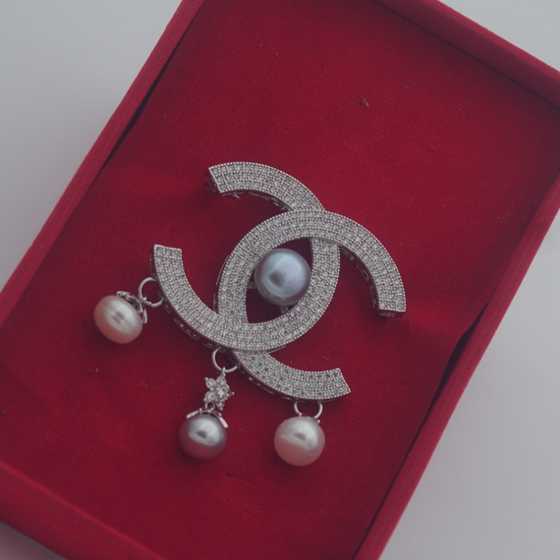 Kalung Mutiara Barok Sekarbela Emas
